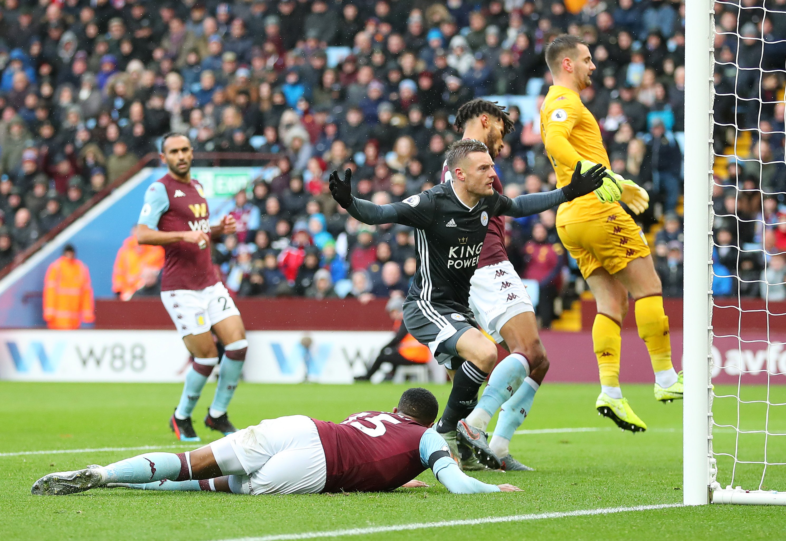 是两队在关 是两队在关